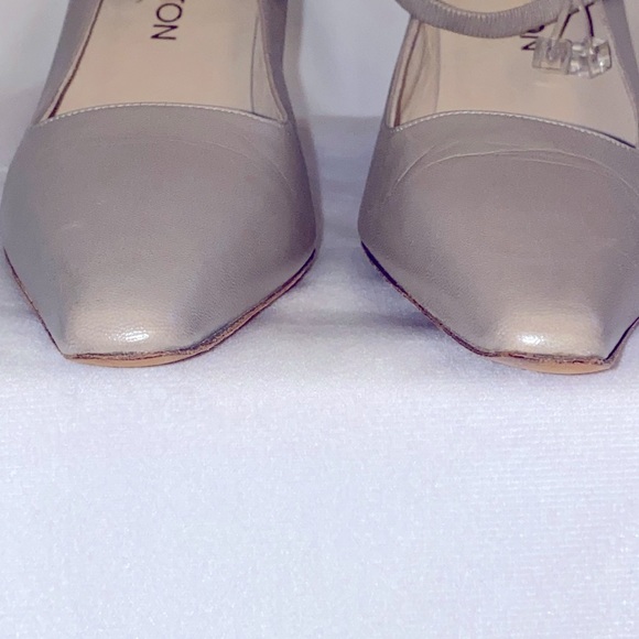 Louis Vuitton Paris Rare Leather Cone Heel Shoe - Picture 12 of 16